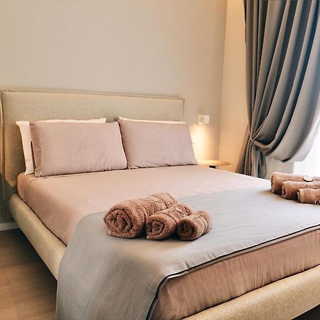 18Zero2 Luxury Rooms バーリ エクステリア 写真