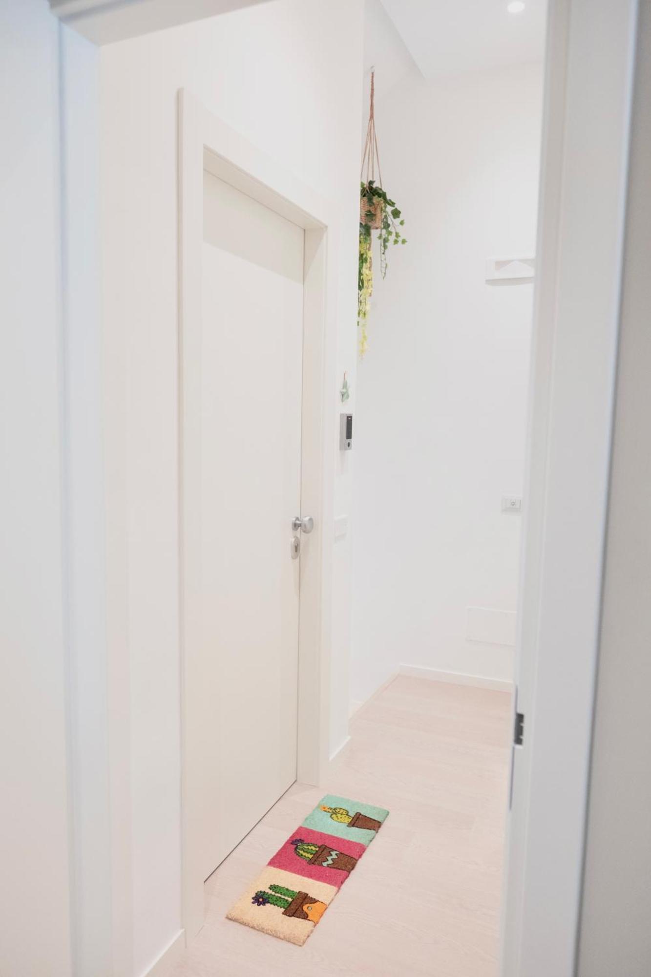 18Zero2 Luxury Rooms バーリ エクステリア 写真