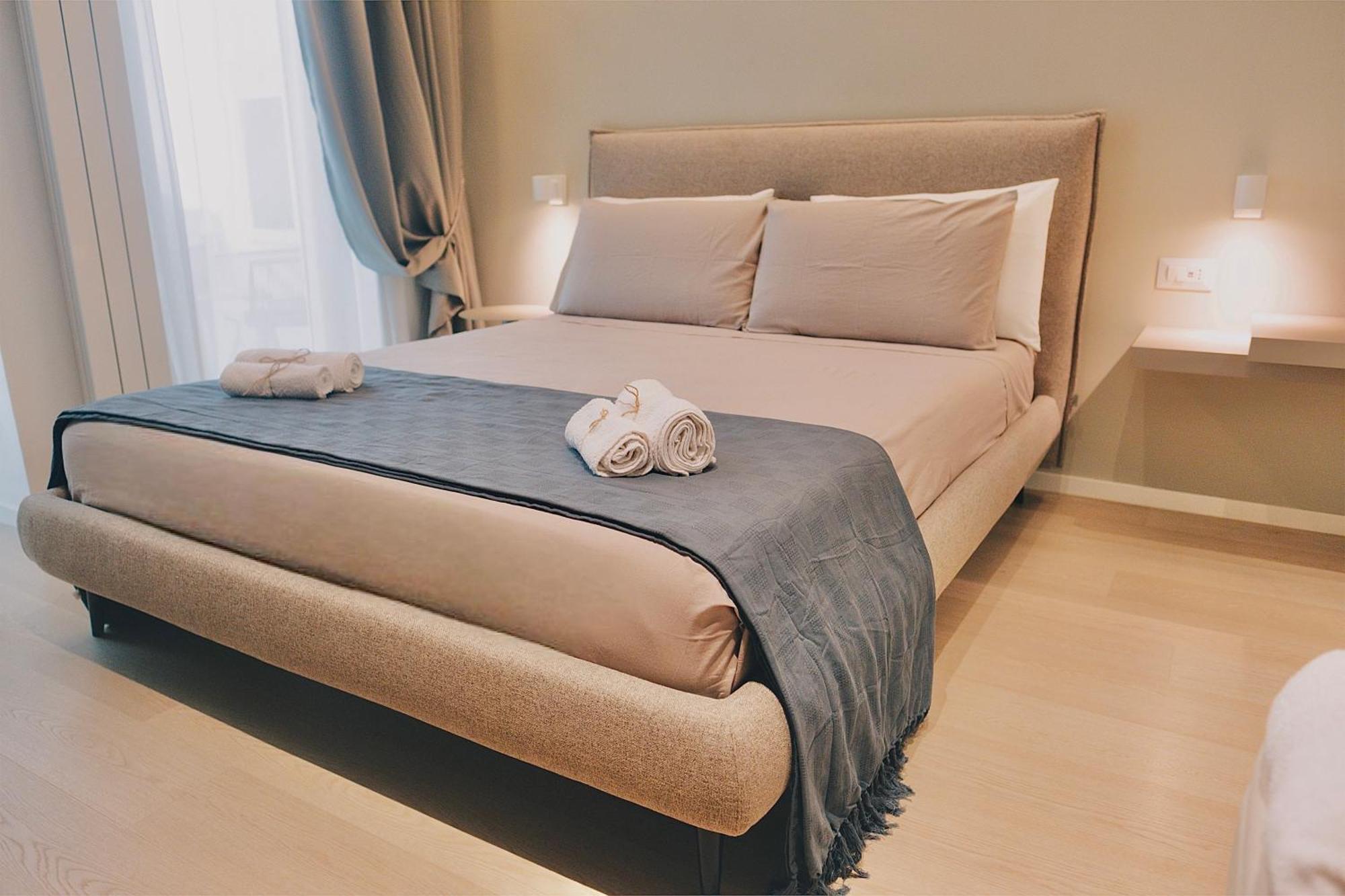 18Zero2 Luxury Rooms バーリ エクステリア 写真